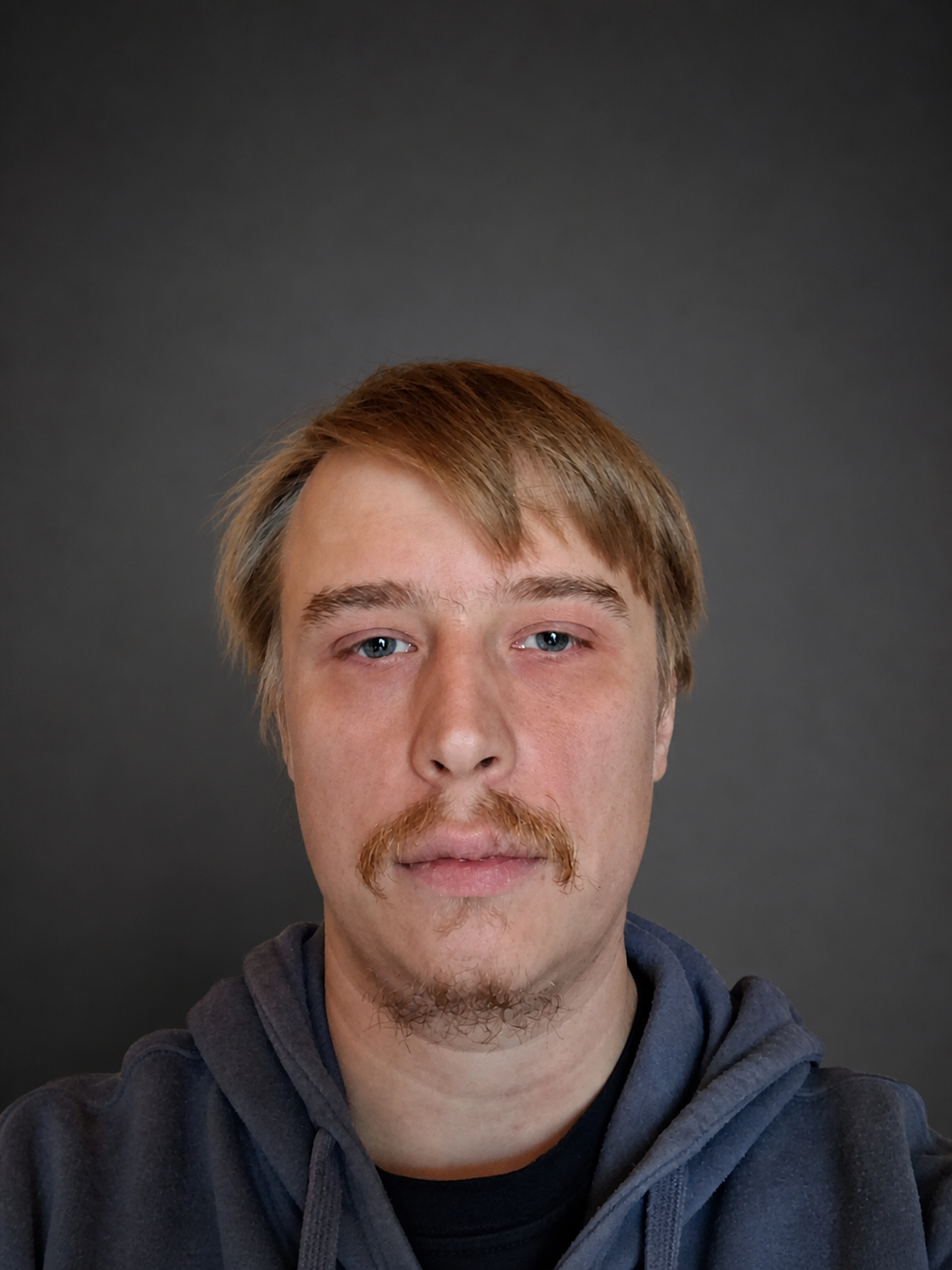 Portrait of Aapo, a Silver Carrot student who progressed from 5NL to beating 10NL.